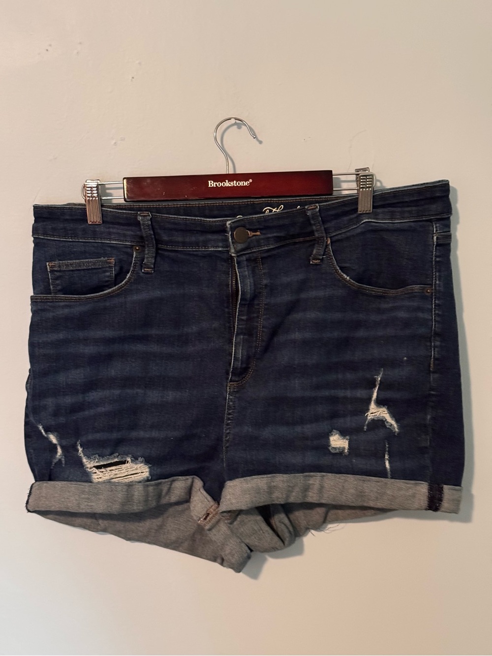 Universal Thread High-Waisted Distressed Dark Blue Denim Short Size 16W